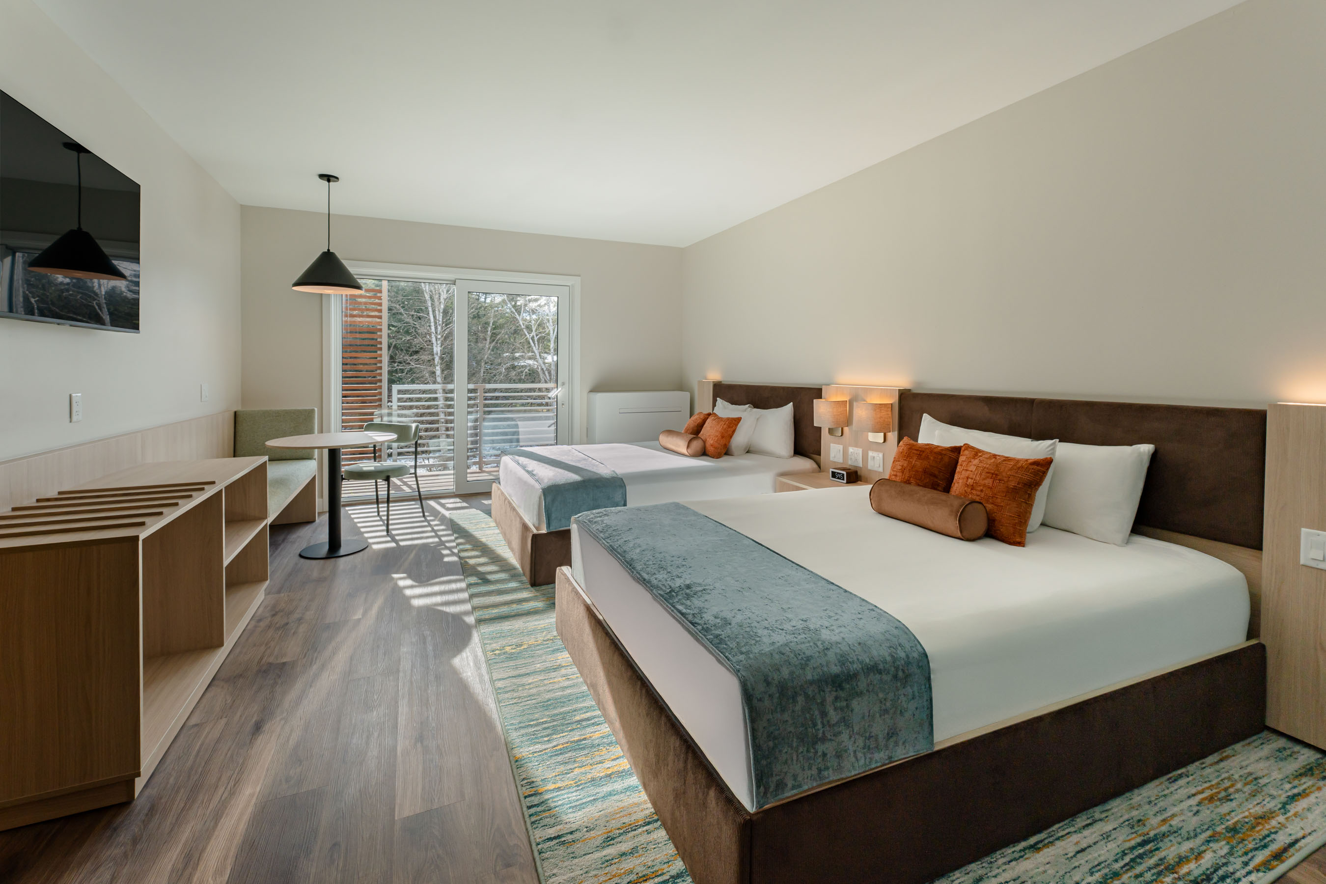 Sun And Ski Carli Lynch 11 1 (1)