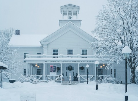 The Helen Day memorial Library & Art Center